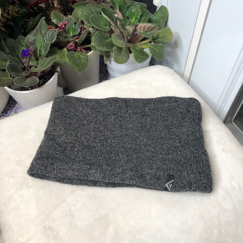 2 FOR $10 true north neck warmer